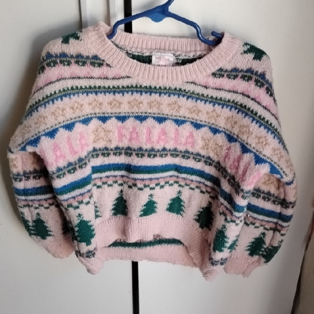 Childs Sweeter Size 4-5. Cozy Pink Patterned Sweater